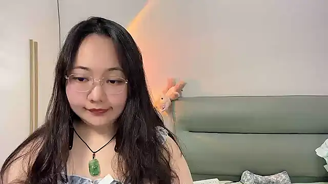 Snapshot of Susu-36E chatting on 06-11-26, 02:14 Susu-36E online show from 06-11-26, 02:14