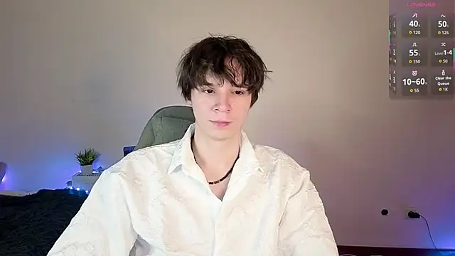 AnthonyCuutie online show from 06-04-26, 04:55