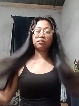 Snapshot of angelpinay44 chatting on 04-06-26, 03:13 angelpinay44 online show from 04-06-26, 03:13