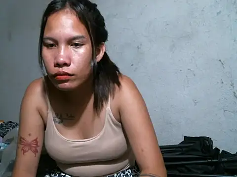 Snapshot of yummy_pilipina26 chatting on 06-11-26, 02:36 yummy pilipina26 online show from 06-11-26, 02:36