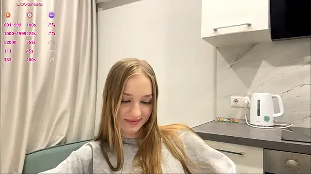 Anika Socutehe online show from 06-14-26, 08:54