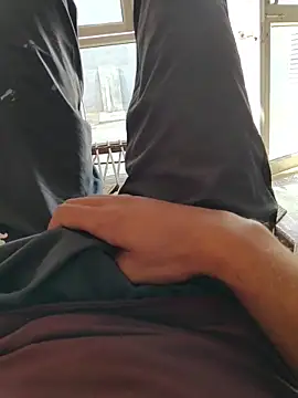 Snapshot of shybullggn chatting on 02-28-26, 06:24 shybullggn online show from 02-28-26, 06:24