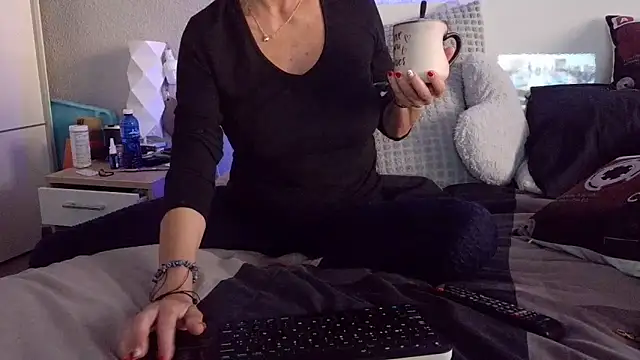 mariaplaya online show from 03-21-26, 06:47