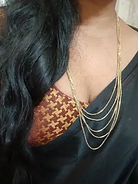 Snapshot of AnushaTelugu chatting on 05-26-26, 05:27 AnushaTelugu online show from 05-26-26, 05:27