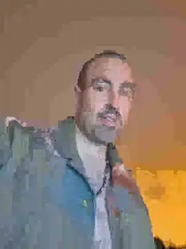 Snapshot of Biggbaddwulf7 chatting on 04-23-26, 08:21 Biggbaddwulf7 online show from 04-23-26, 08:21