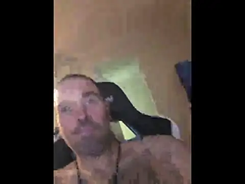 Snapshot of Biggbaddwulf7 chatting on 07-26-26, 04:08 Biggbaddwulf7 online show from 07-26-26, 04:08