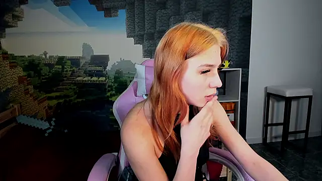 RosaFowler online show from 02-28-26, 12:27