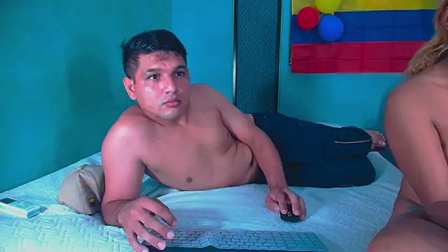 Hornyshow1 online show from 06-17-26, 03:22