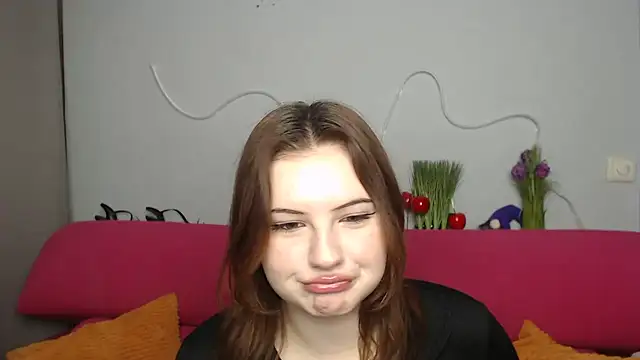 Snapshot of DominikaAk chatting on 03-06-26, 05:57 DominikaAk online show from 03-06-26, 05:57