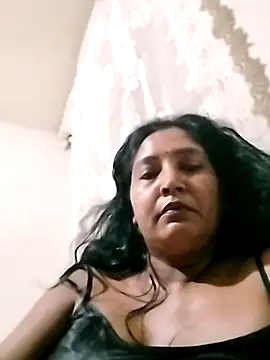 Snapshot of mysteriousgal031 chatting on 03-01-26, 09:15 mysteriousgal031 online show from 03-01-26, 09:15