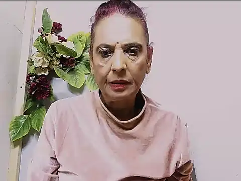 Hot queen58 online show from 07-08-26, 04:57