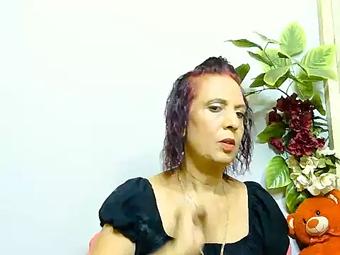 Hot queen58 online show from 06-18-26, 01:38