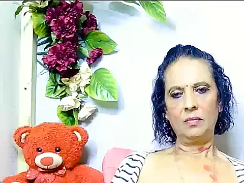 Hot queen58 online show from 06-10-26, 06:09
