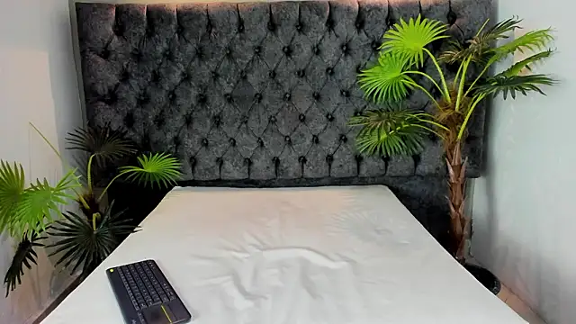 Snapshot of ZANE_EVANS chatting on 02-28-26, 01:11 ZANE EVANS online show from 02-28-26, 01:11