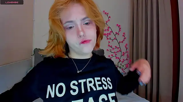 DellaRows online show from 04-09-26, 05:53