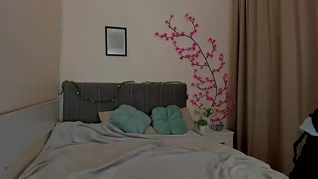 DellaRows online show from 04-03-26, 05:47