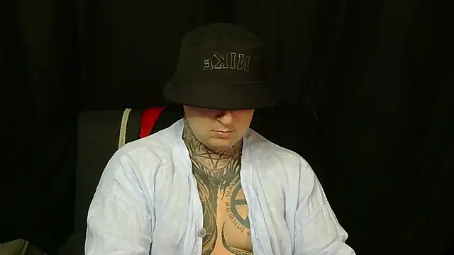 devilWithTats online show from 07-21-26, 02:29