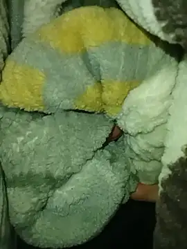 Snapshot of azmanmami chatting on 02-28-26, 10:31 azmanmami online show from 02-28-26, 10:31