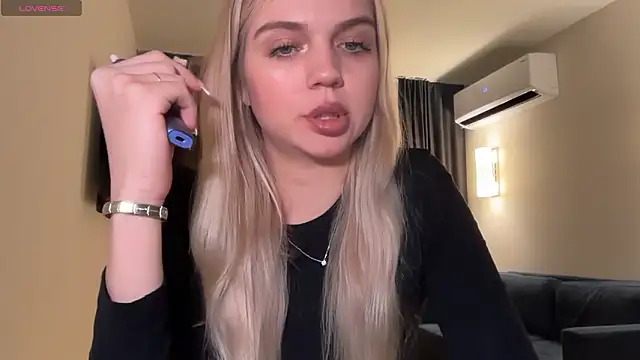 AlexaDeviliciouss online show from 03-18-26, 08:43