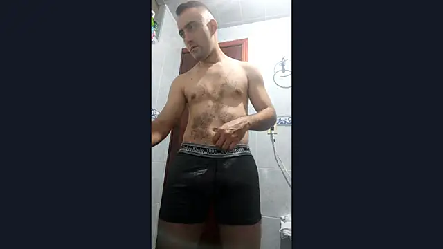 RaphandLey online show from 04-24-26, 02:35