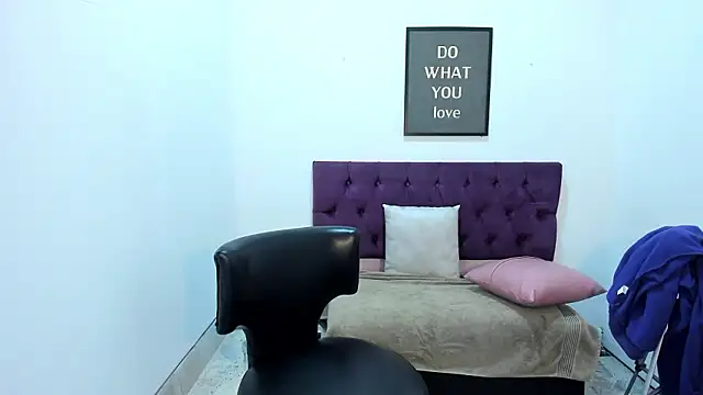 TomBoy Natali online show from 03-19-26, 12:16