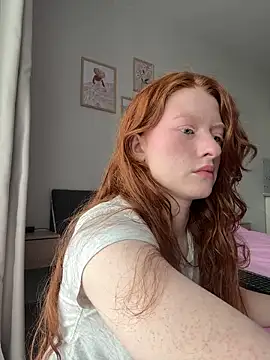 gingerlatte online show from 04-15-26, 09:37