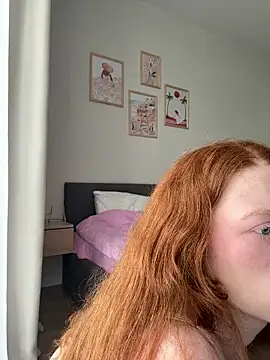 Snapshot of gingerlatte chatting on 05-19-26, 09:49 gingerlatte online show from 05-19-26, 09:49