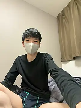 Snapshot of Ayutoda chatting on 04-24-26, 04:42 Ayutoda online show from 04-24-26, 04:42