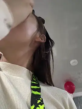   Nahomy online show from 03-05-26, 11:29