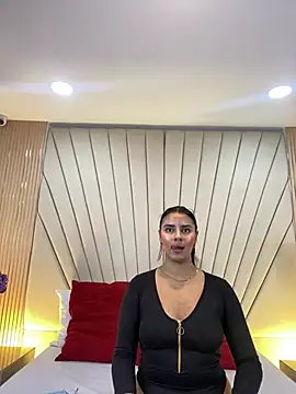 AnitaMore  online show from 04-13-26, 04:33