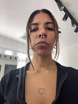 VioletaHills  online show from 03-24-26, 12:38