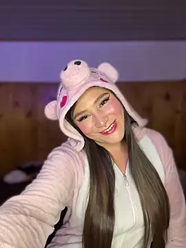 Miss Dani online show from 03-18-26, 05:10