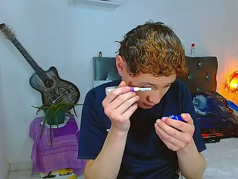  Santi2 online show from 04-18-26, 03:53