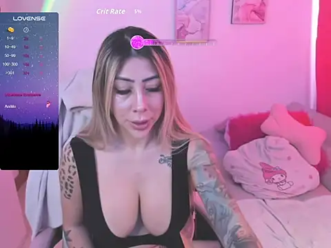 Martina robertss online show from 06-12-26, 02:26