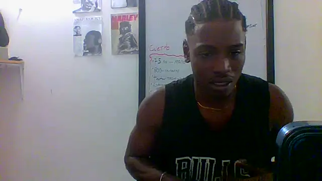Snapshot of charles_king chatting on 05-13-26, 05:58 charles king online show from 05-13-26, 05:58