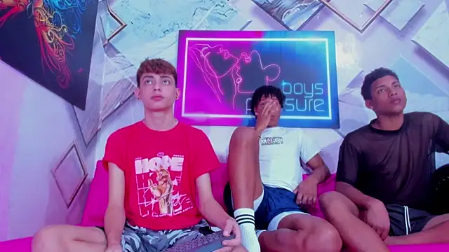 Aron guys online show from 02-28-26, 05:12