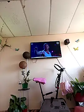 Lucia Rios online show from 03-15-26, 07:54