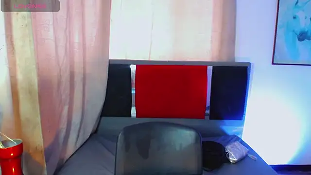 Tait  online show from 06-27-26, 12:22