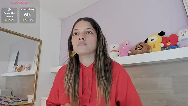 EmmaSanchez  online show from 05-08-26, 09:40