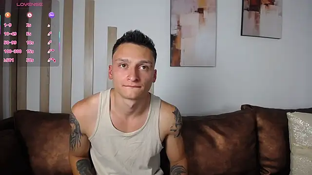 Snapshot of DIEGO_JONES chatting on 05-31-26, 04:57 DIEGO JONES online show from 05-31-26, 04:57
