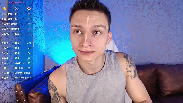 Snapshot of DIEGO_JONES chatting on 04-24-26, 02:52 DIEGO JONES online show from 04-24-26, 02:52