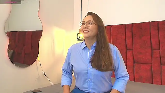  Monaliza  online show from 06-12-26, 12:25