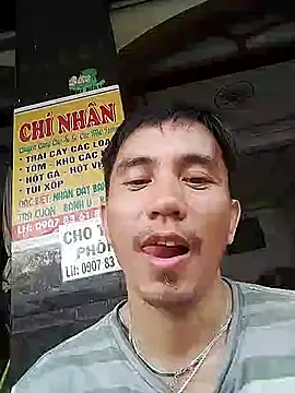 Snapshot of traiwe06 chatting on 06-10-26, 01:18 traiwe06 online show from 06-10-26, 01:18