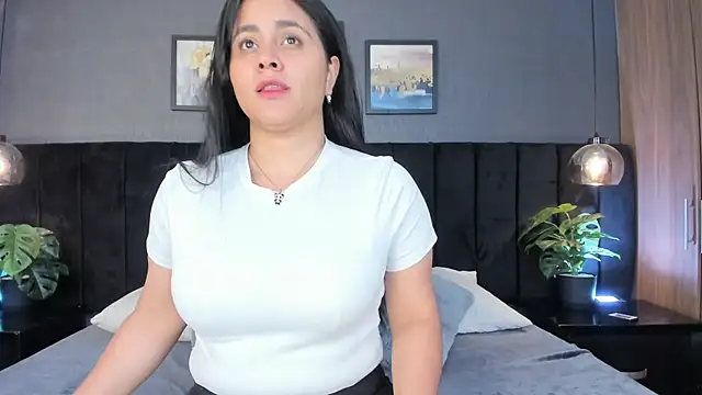 alejandra  garcia online show from 07-12-26, 03:18