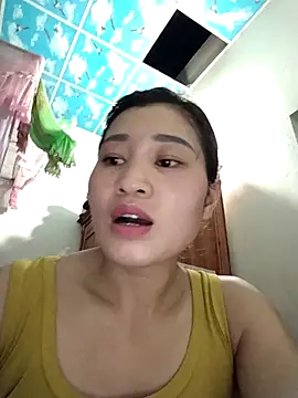 Lilinn  online show from 04-07-26, 12:40