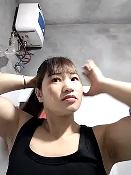 Lilinn  online show from 04-14-26, 10:59