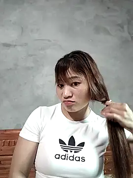 Lilinn  online show from 03-27-26, 07:06