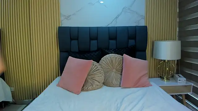 AmaraTexas online show from 03-18-26, 08:43