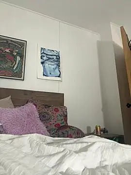 hollyharmd online show from 03-11-26, 04:39