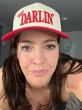 Snapshot of hollyharmd chatting on 03-02-26, 05:08 hollyharmd online show from 03-02-26, 05:08